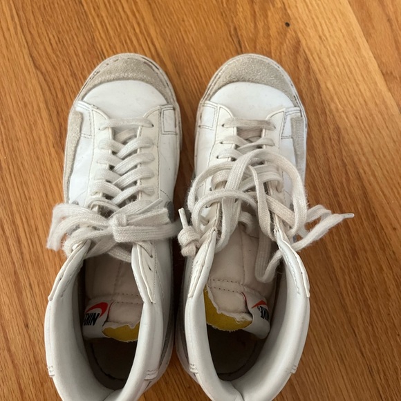 Size 7 Nike blazers. Perfect condition just not my style anymore. - Picture 4 of 5